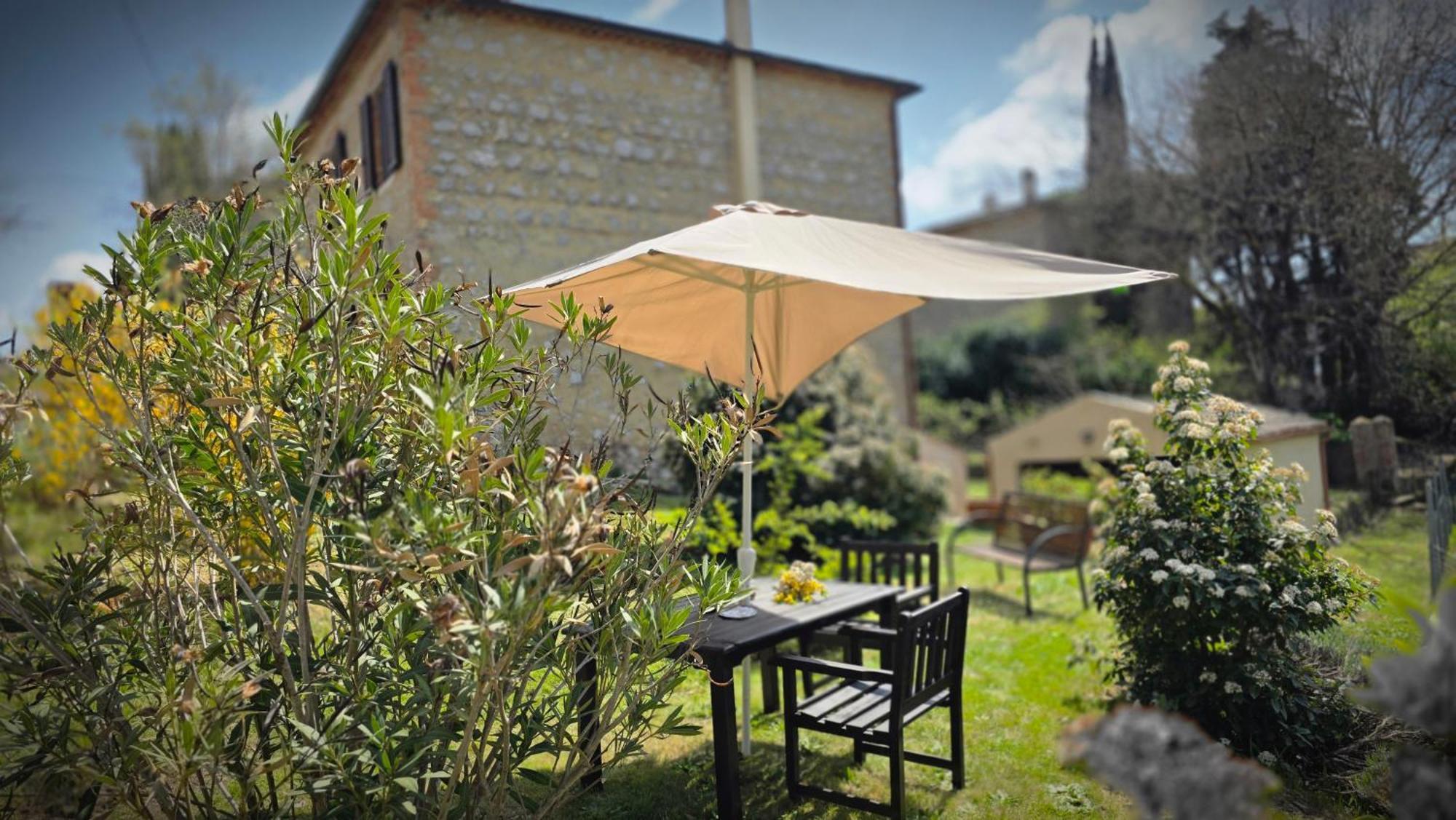 A Casa Di Gabri Villa Montefollonico Eksteriør bilde